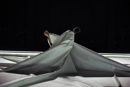 Production still for "Common Ground". L-R: Tara Jade Samaya, Richard Cilli. Photographer: Pippa Samaya