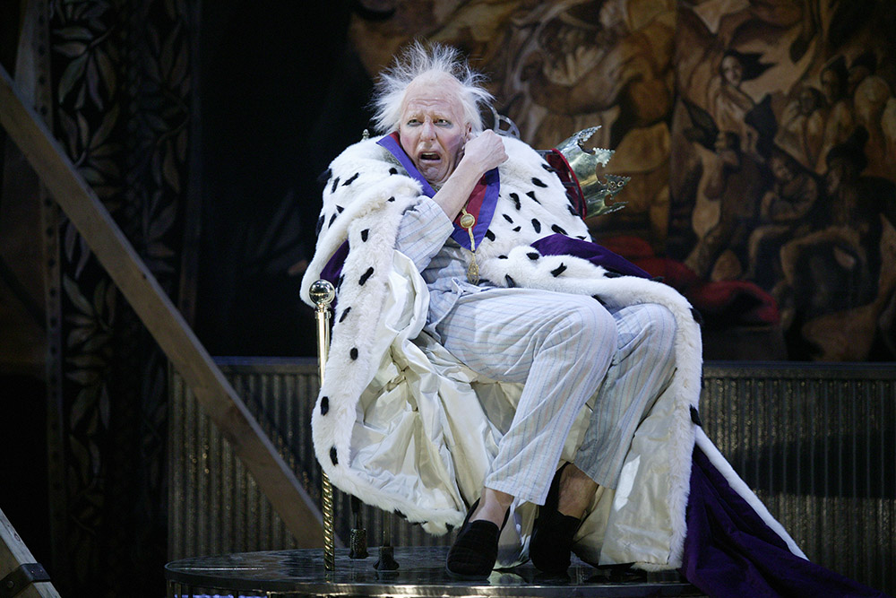 Exit The King (2007)