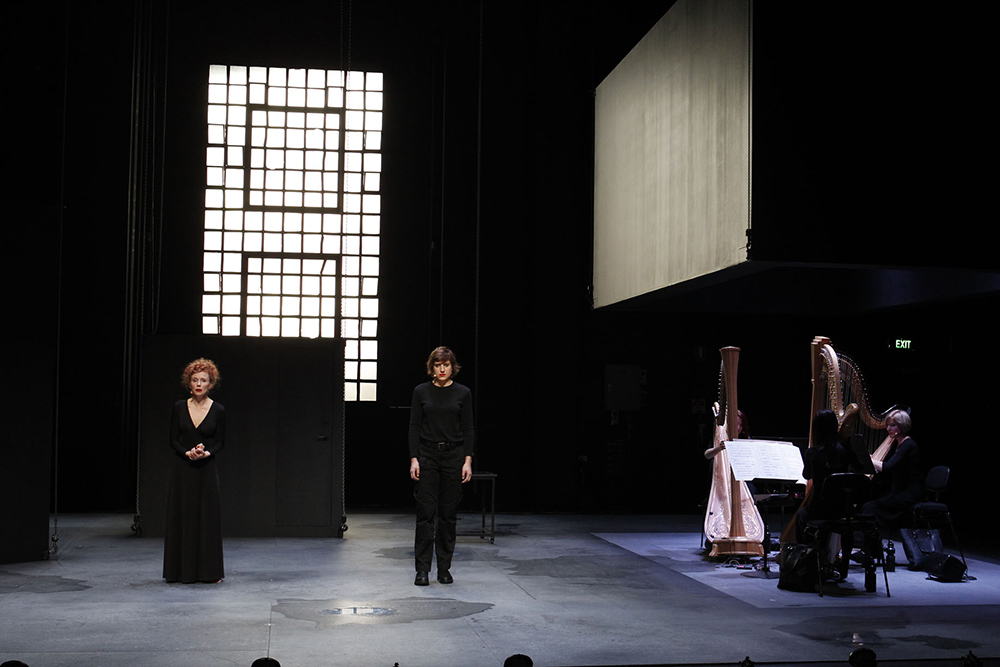 Production still for "The Bloody Chamber". Alison Whyte, Shelly Lauman, Jessica Fotinos, Yinuo Mu, Jacinta Dennett. Photographer: Jeff Busby