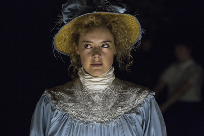 Picnic at Hanging Rock (2016)