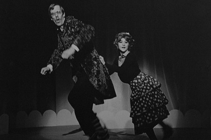 Production still for "The Ripper Show". L-R: Bruce Spence as Algernon P. Sharpe, Evelyn Krape as Edwina Sharpe. Photographer: Jeff Busby