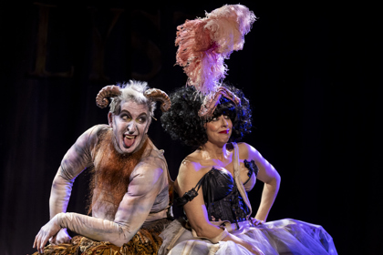 Production Photography: Brett Boardman / Featuring: Kanen Breen & Meow Meow / Production image from Belvoir Season.